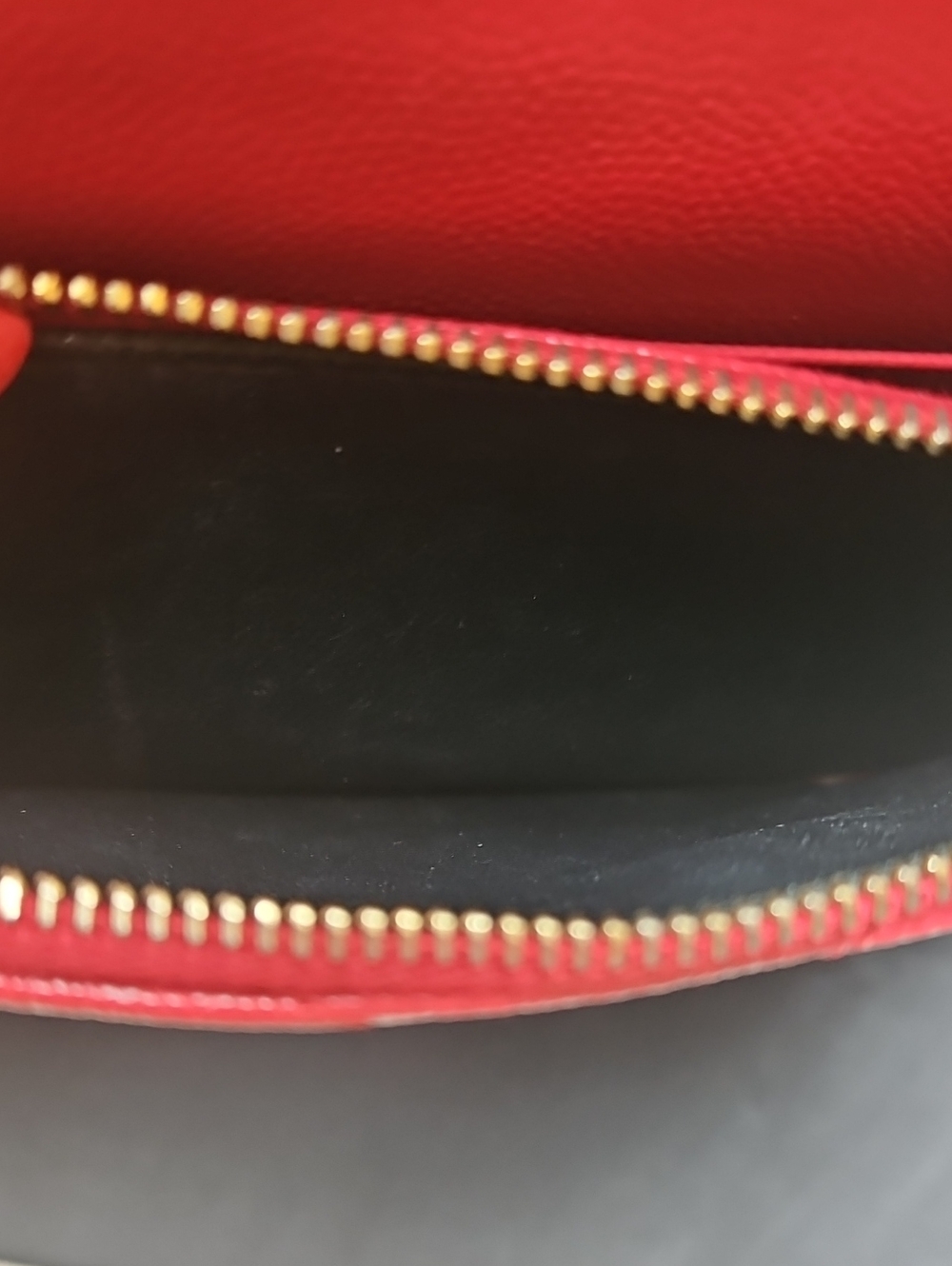 YSL Saint Laurent Cassandre Red Quilted Leather Envelope Crossbody Gold Chain - Picture 14 of 16
